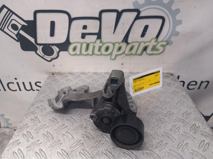 Gebruikte Spanrol Multiriem Renault Captur I (2R) 1.2 TCE 16V EDC Prijs € 40,00 Inclusief btw aangeboden door DeVo Autoparts