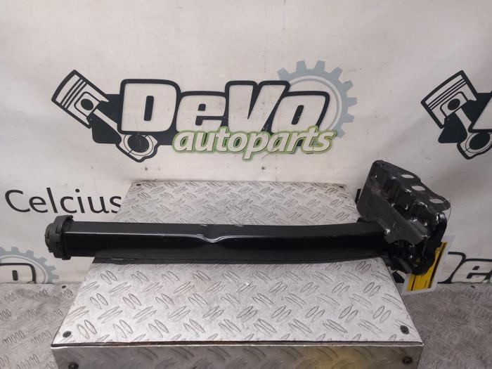 Subframe van een Opel Grandland (X) 1.2 Turbo 12V 2018