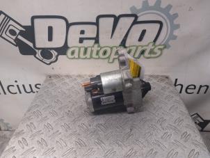 Gebruikte Startmotor Renault Captur (2R) 1.2 TCE 16V EDC Prijs € 36,30 Inclusief btw aangeboden door DeVo Autoparts