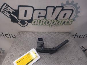 Gebruikte Bobine Renault Captur (2R) 1.3 TCE 130 16V Prijs € 18,15 Inclusief btw aangeboden door DeVo Autoparts