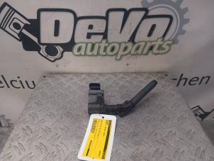 Gebruikte Bobine Renault Captur (2R) 1.3 TCE 130 16V Prijs € 18,15 Inclusief btw aangeboden door DeVo Autoparts