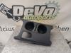 Mercedes-Benz CLA Shooting Brake (117.9) 1.6 CLA-200 16V Bekerhouder