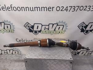 Gebruikte Aandrijfas rechts-voor Ford C-Max (DXA) 1.5 Ti-VCT EcoBoost 16V Prijs € 151,25 Inclusief btw aangeboden door DeVo Autoparts