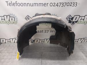 Gebruikte Slijkweerder Ford C-Max (DXA) 1.0 Ti-VCT EcoBoost 12V 100 Prijs € 42,35 Inclusief btw aangeboden door DeVo Autoparts