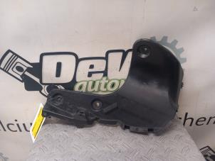 Gebruikte Binnenscherm Toyota RAV4 (A5) 2.5 Hybrid 16V AWD Prijs € 24,20 Inclusief btw aangeboden door DeVo Autoparts