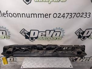 Gebruikte Voorfront Peugeot 508 SW (F4/FC/FJ/FR) 1.6 16V Hybrid 225 Prijs € 60,50 Inclusief btw aangeboden door DeVo Autoparts