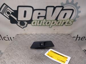 Gebruikte Ruit schakelaar elektrisch Peugeot 508 SW (F4/FC/FJ/FR) 1.6 16V GT PureTech 225 Prijs € 36,30 Inclusief btw aangeboden door DeVo Autoparts