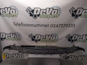 Gebruikte Schutbord Ford B-Max (JK8) 1.0 EcoBoost 12V 100 Prijs € 54,45 Inclusief btw aangeboden door DeVo Autoparts