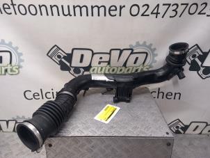 Gebruikte Intercooler Buis Ford Focus 4 Wagon 1.0 Ti-VCT EcoBoost 12V 125 Prijs € 60,50 Inclusief btw aangeboden door DeVo Autoparts
