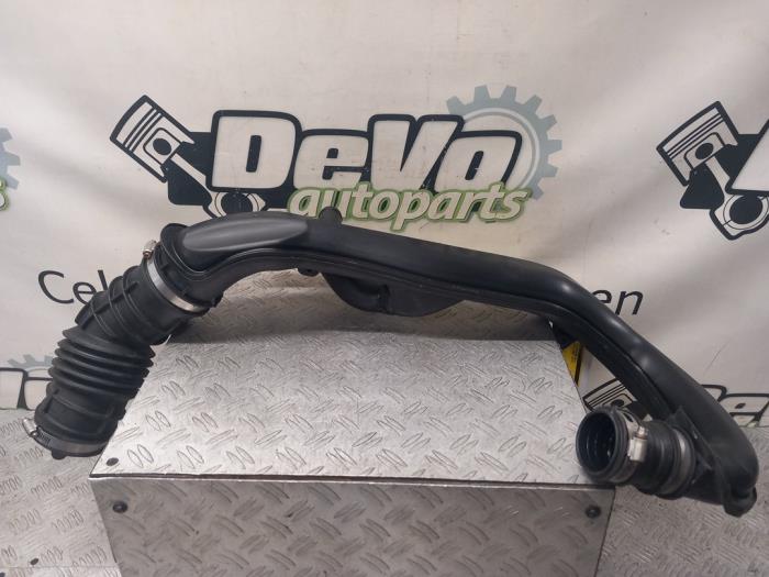 Gebruikte Intercooler Buis Ford C-Max (DXA) 1.5 Ti-VCT EcoBoost 150 16V Prijs € 42,35 Inclusief btw aangeboden door DeVo Autoparts