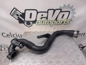 Gebruikte Intercooler Buis Renault Captur (2R) 1.2 TCE 16V EDC Prijs € 36,30 Inclusief btw aangeboden door DeVo Autoparts