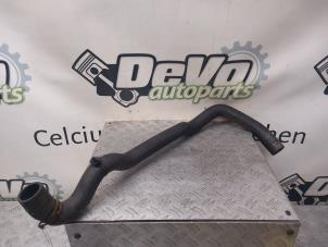 Gebruikte Accubak Renault Captur (2R) 1.2 TCE 16V EDC Prijs € 24,20 Inclusief btw aangeboden door DeVo Autoparts