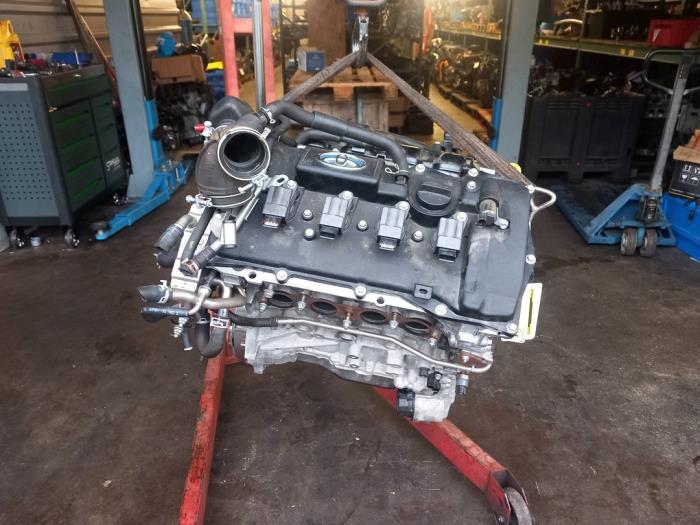 Motor van een Toyota C-HR (X1,X5) 1.8 16V Hybrid 2019