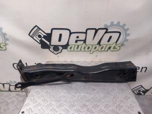 Gebruikte Subframe Renault Kadjar (RFEH) 1.3 TCE 160 FAP 16V Prijs € 48,40 Inclusief btw aangeboden door DeVo Autoparts