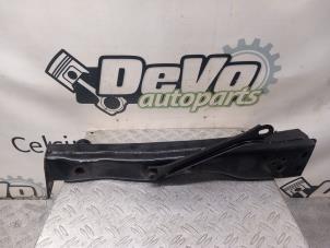 Gebruikte Subframe Renault Kadjar (RFEH) 1.3 TCE 160 FAP 16V Prijs € 48,40 Inclusief btw aangeboden door DeVo Autoparts