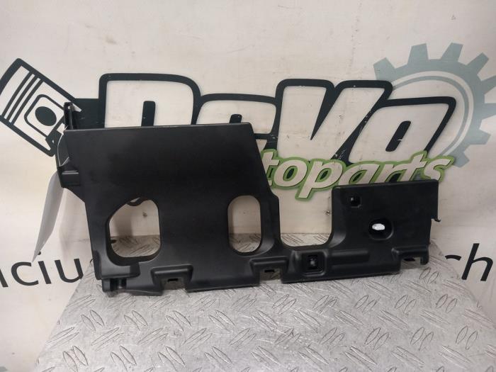 Gebruikte Dashboard deel Toyota RAV4 (A5) 2.5 Hybrid 16V AWD Prijs € 36,30 Inclusief btw aangeboden door DeVo Autoparts