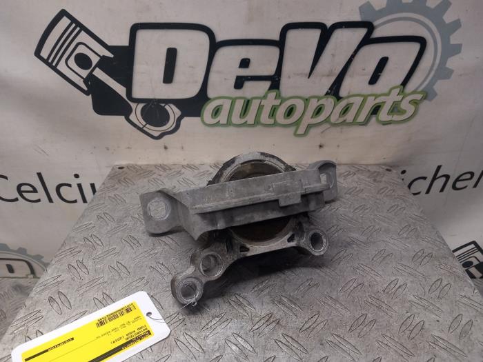 Gebruikte Motorrubber Ford Kuga II (DM2) 1.5 EcoBoost 16V 182 Prijs € 40,00 Margeregeling aangeboden door DeVo Autoparts