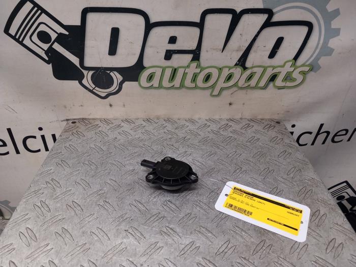 Nokkenas Sensor Mercedes A (W176), 2012 / 2018 1.6 A-180 16V, Hatchback, Benzine, 1.595cc, 90kW (122pk), FWD, M270910, 2012-09 / 2018-05, 176.042 (Gebruikt)