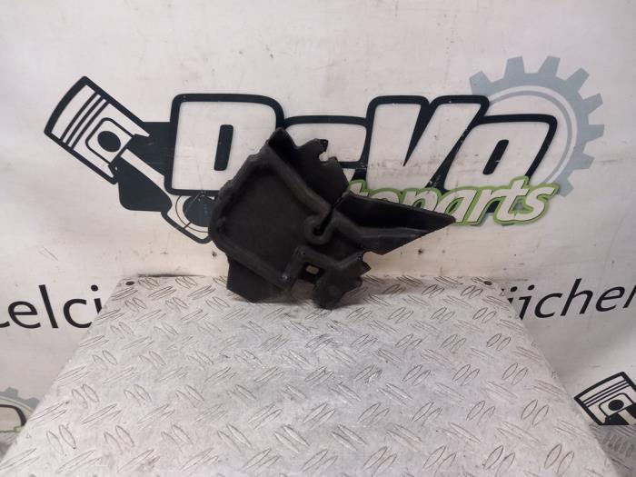 Gebruikte Diversen Toyota Yaris Cross (PB1/PJ1) 1.5 12V Hybrid 4x4 Prijs € 30,25 Inclusief btw aangeboden door DeVo Autoparts