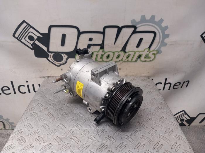 Gebruikte Aircopomp Ford C-Max (DXA) 1.5 Ti-VCT EcoBoost 150 16V Van Prijs € 121,00 Inclusief btw aangeboden door DeVo Autoparts