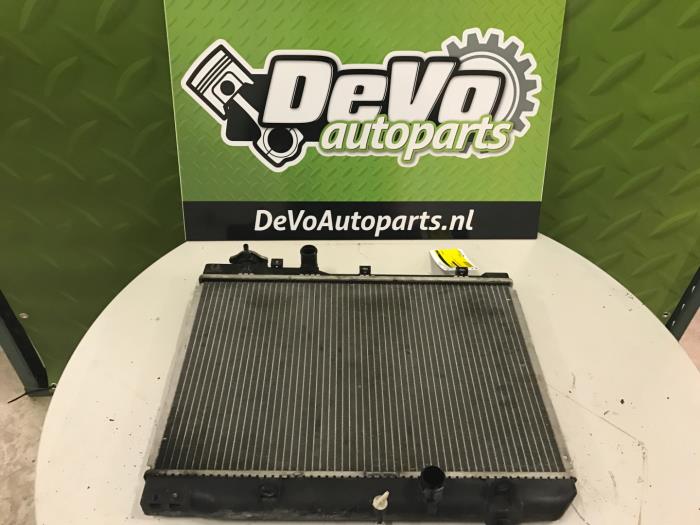 Gebruikte Radiateur Mazda 323 Fastbreak (BJ14) 2.0 DiTD 16V Prijs op aanvraag aangeboden door DeVo Autoparts
