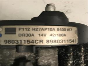 Gebruikte Dynamo Opel Zafira (M75) 1.7 CDTi 16V Prijs € 90,75 Inclusief btw aangeboden door DeVo Autoparts