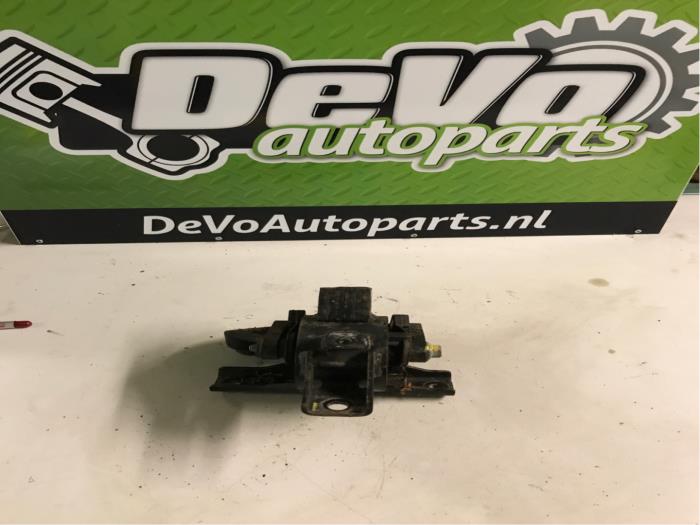 Gebruikte Motorrubber Suzuki SX4 (EY/GY) Prijs op aanvraag aangeboden door DeVo Autoparts
