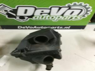 Gebruikte Luchtfilterhuis Opel Zafira (M75) 1.9 CDTI Prijs op aanvraag aangeboden door DeVo Autoparts