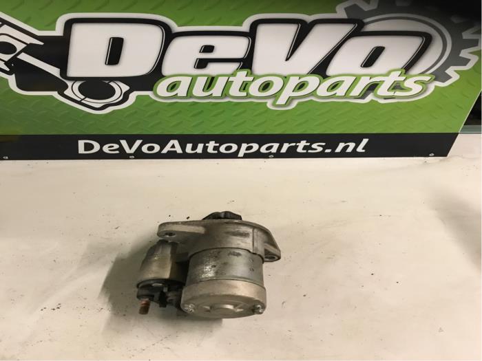 Gebruikte Startmotor Opel Zafira (M75) 1.7 CDTi 16V Prijs op aanvraag aangeboden door DeVo Autoparts