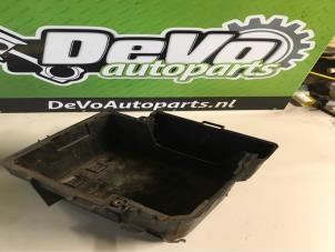 Gebruikte Accubak BMW Mini One/Cooper (R50) 1.6 16V Cooper Prijs op aanvraag aangeboden door DeVo Autoparts
