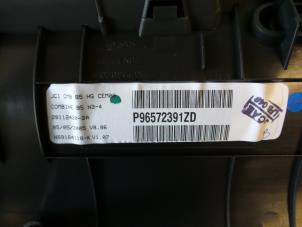 Boordcomputer van een Citroën C4 Berline (LC) 2.0 HDi 16V 138 2005