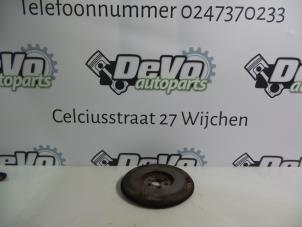 Gebruikte Starterkrans Alfa Romeo 147 (937) 1.6 Twin Spark 16V Prijs op aanvraag aangeboden door DeVo Autoparts