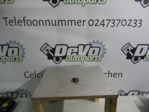 Gebruikte Sensor PDC Opel Meriva Mk.II 1.4 Turbo 16V Ecotec Prijs op aanvraag aangeboden door DeVo Autoparts
