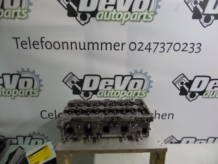 Gebruikte Cilinderkop Opel Meriva (B) 1.3 CDTI 16V Prijs op aanvraag aangeboden door DeVo Autoparts