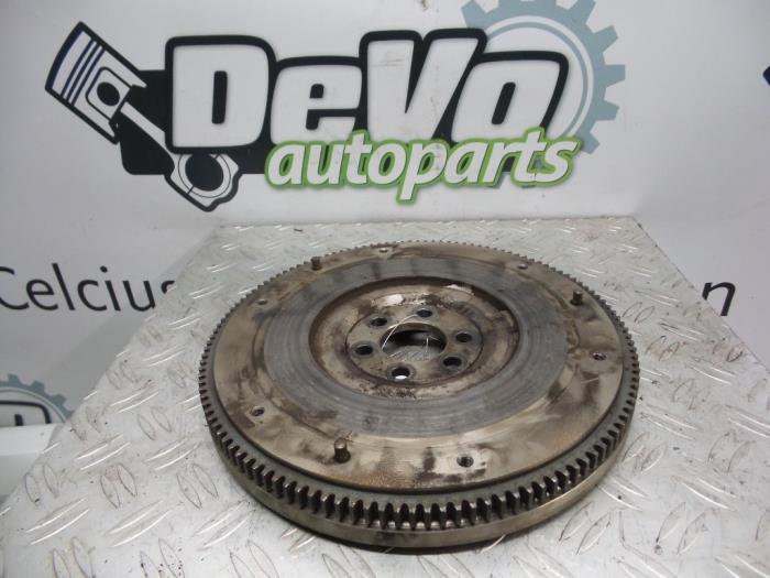 Gebruikte Starterkrans Skoda Fabia II (5J) 1.2i Prijs op aanvraag aangeboden door DeVo Autoparts