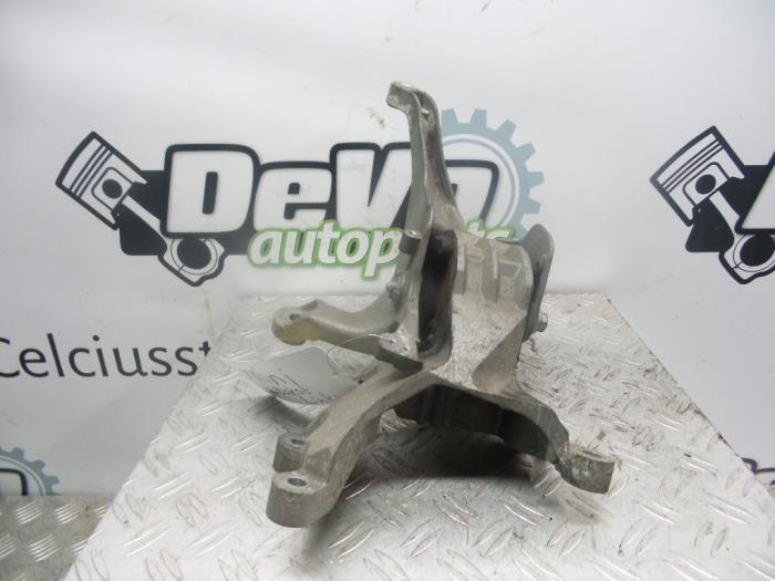 Gebruikte Versnellingsbak Steun Austin Mini Open (R52) 1.6 16V One Prijs op aanvraag aangeboden door DeVo Autoparts