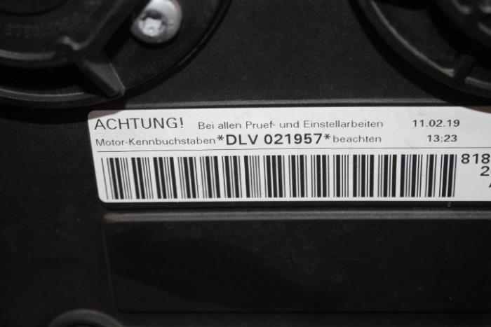 Motor van een Audi A4 Avant (B9) 2.0 40 TFSI Mild Hybrid 16V 2019