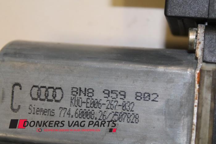Raammotor Portier van een Audi TT