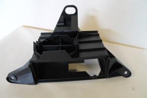 Gebruikte Steun (diversen) Audi Q5 Prijs € 5,00 Margeregeling aangeboden door Donkers VAG Parts