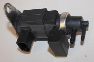 Gebruikte Vacuum ventiel Audi A4 Prijs € 35,00 Margeregeling aangeboden door Donkers VAG Parts