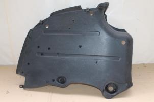 Gebruikte Beschermplaat bodem Audi A4 Prijs € 15,00 Margeregeling aangeboden door Donkers VAG Parts