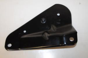 Gebruikte Steun (diversen) Audi A5 Prijs € 5,00 Margeregeling aangeboden door Donkers VAG Parts