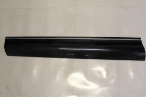 Gebruikte Portierlijst Audi Q7 Prijs € 50,00 Margeregeling aangeboden door Donkers VAG Parts