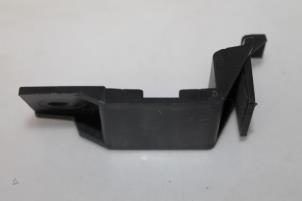 Gebruikte Steun (diversen) Audi A3 Prijs € 3,00 Margeregeling aangeboden door Donkers VAG Parts