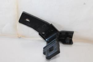 Gebruikte Steun (diversen) Audi A6 Prijs € 5,00 Margeregeling aangeboden door Donkers VAG Parts