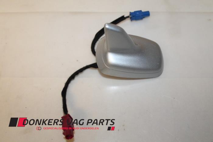 Gebruikte GPS Antenne Audi SQ5 (8RB) 3.0 TDI V6 24V Prijs € 50,00 Inclusief btw aangeboden door Donkers VAG Parts