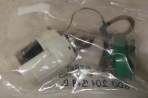 Gebruikte Brandstofpomp Elektrisch Audi A4 Prijs € 35,00 Margeregeling aangeboden door Donkers VAG Parts