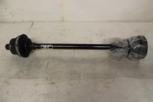 Gebruikte Steekas links-achter Audi A8 Prijs € 25,00 Margeregeling aangeboden door Donkers VAG Parts