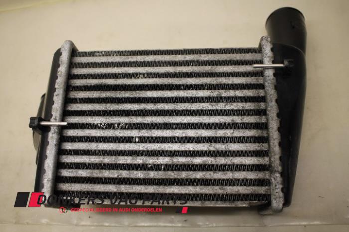 Gebruikte Intercooler Audi S4 Avant (B5) 2.7 V6 30V Turbo Prijs € 150,00 Margeregeling aangeboden door Donkers VAG Parts