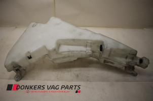Gebruikte Ruitensproeiertank voor Audi A6 Prijs € 15,00 Margeregeling aangeboden door Donkers VAG Parts